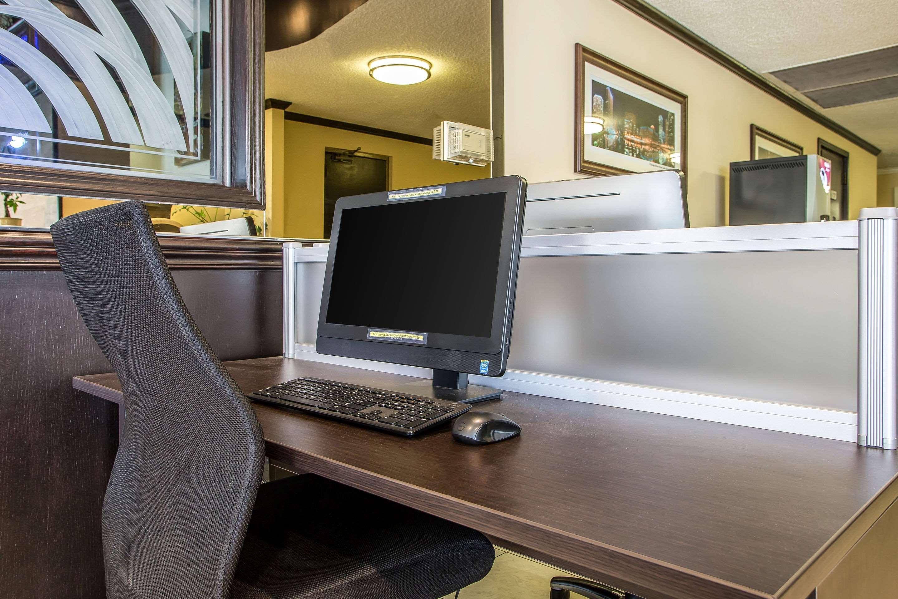Quality Inn O'Hare Airport Schiller Park Bagian luar foto